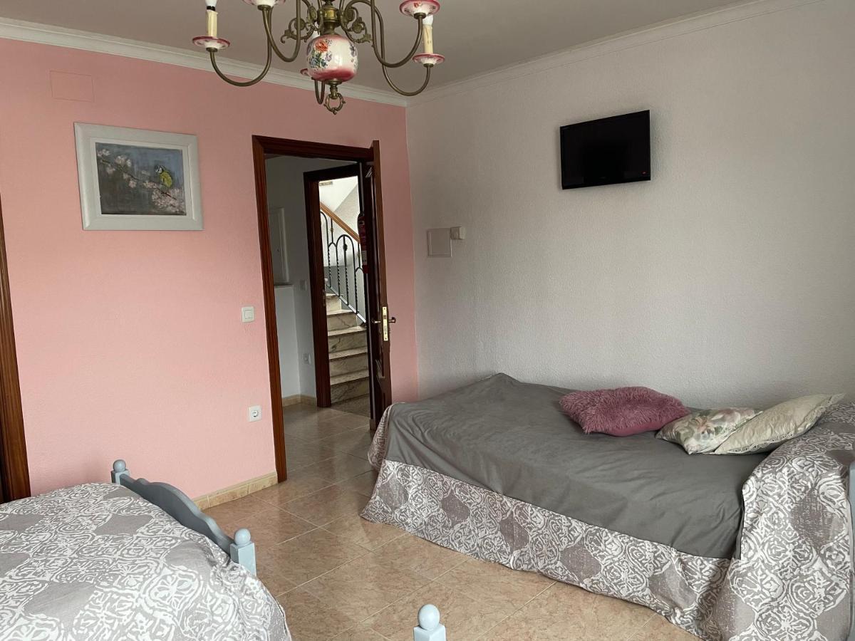 Hostel Arenos Velilla del Rio Carrion Exteriör bild